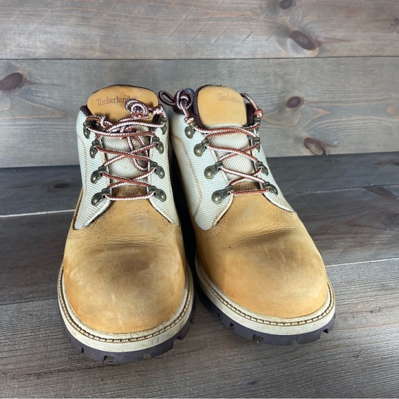 Timberland Womens size 6 shoes wheat brown lace up ankle chukka boots - Picture 3 of 8